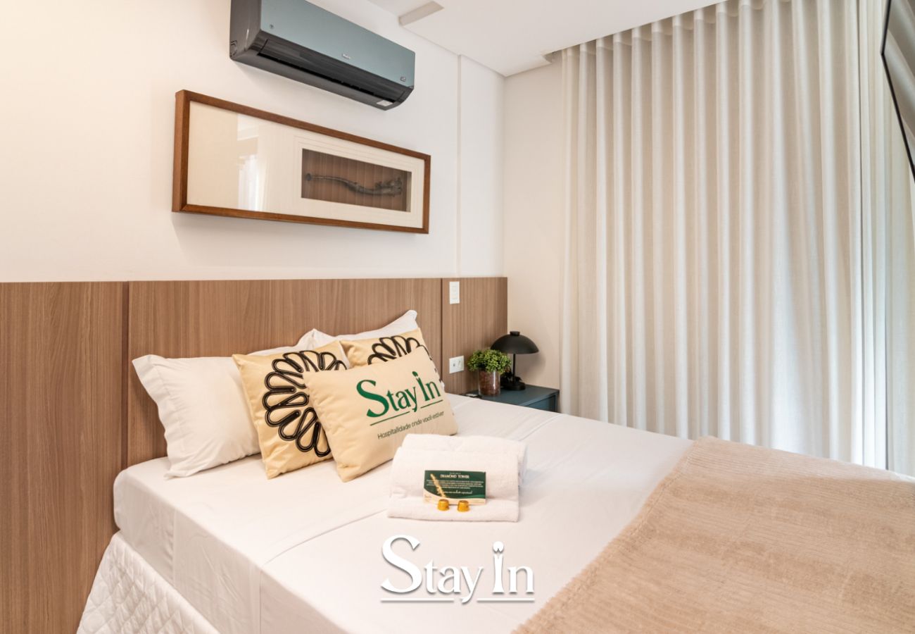 Apartamento em Curitiba - DT 1803
