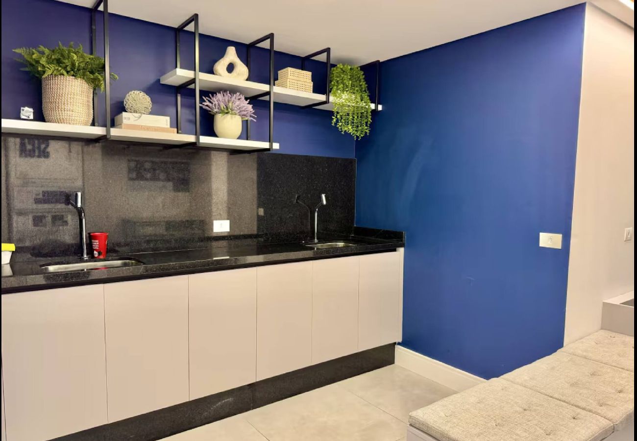 Estudio en Curitiba - DT 813 -  Studio Quiet Luxury